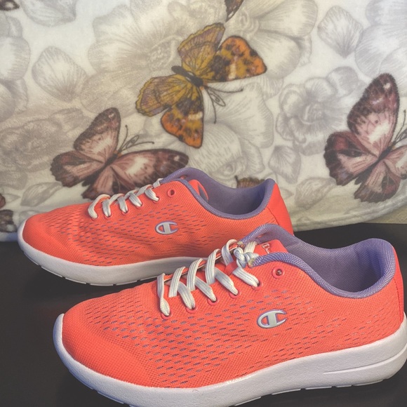 Neon pink athletic champion running shoes, very comfortable and only worn twice! - Picture 5 of 6